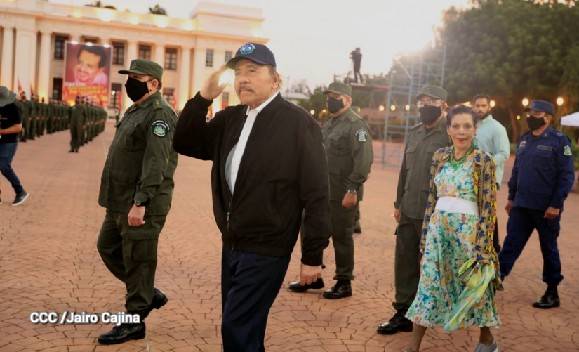 COMANDANTE